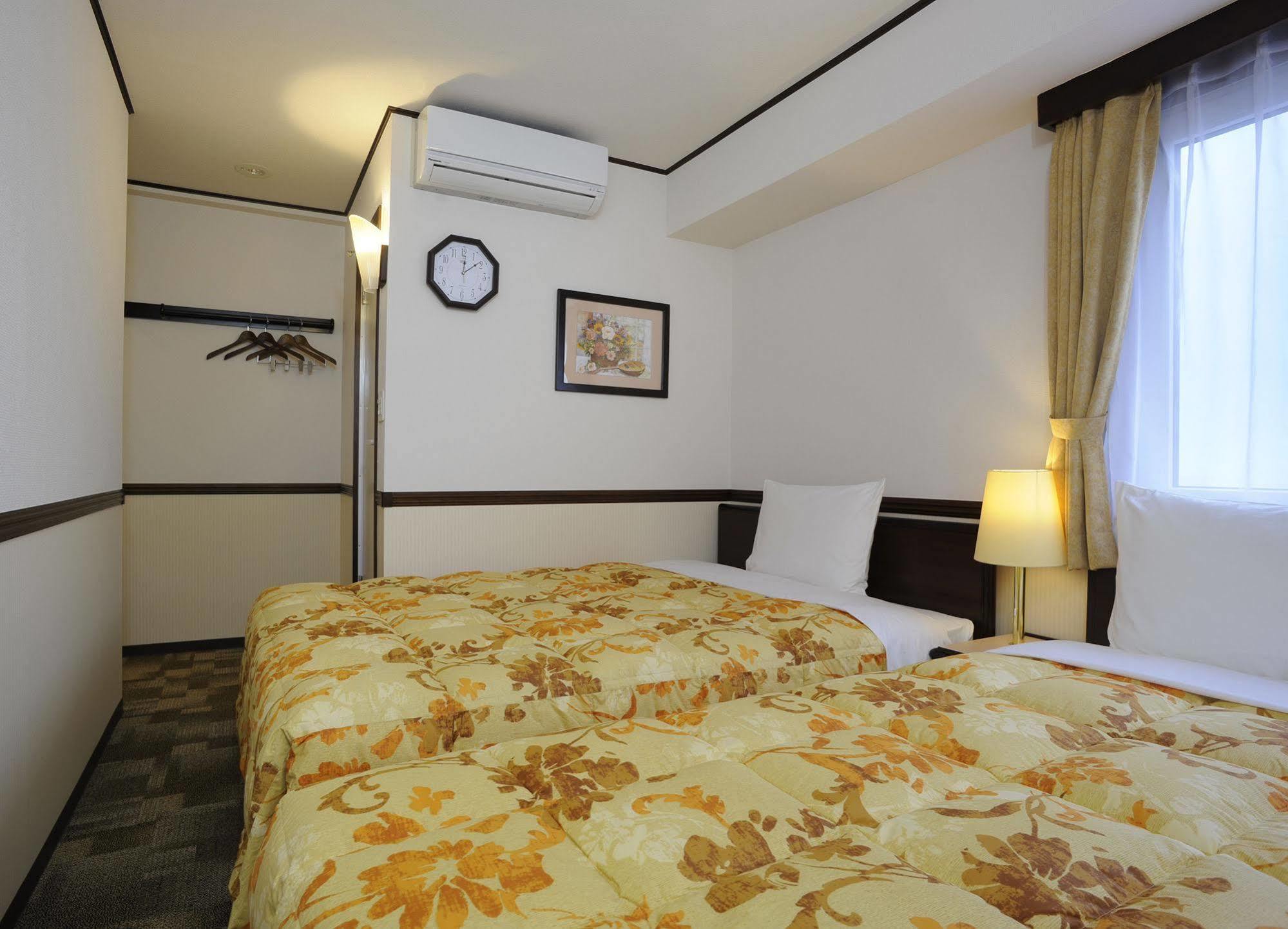 Toyoko Inn Morioka Eki Minami Guchi Ekimae Exteriör bild